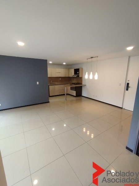 Apartamento en Arriendo en Loma Del Esmeraldal