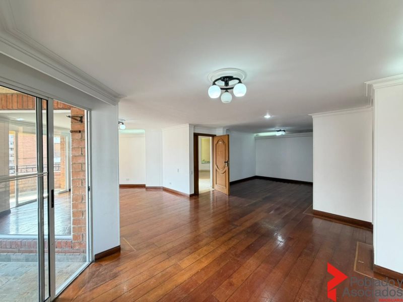 Apartamento en Arriendo en Laureles