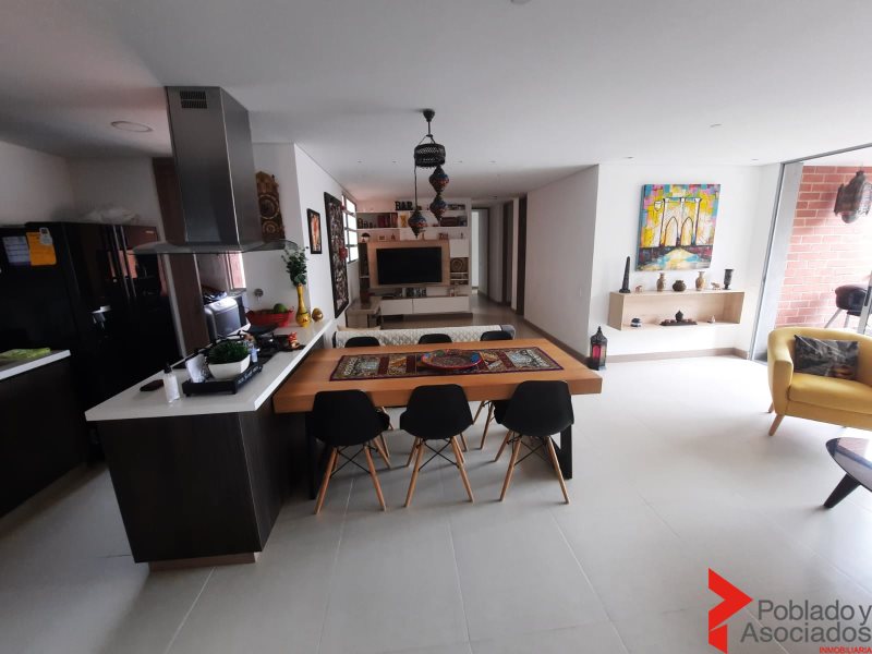 Apartamento en Arriendo en Cumbres