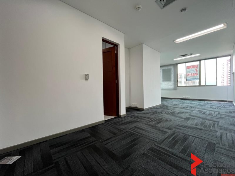Oficina en Arriendo en Poblado