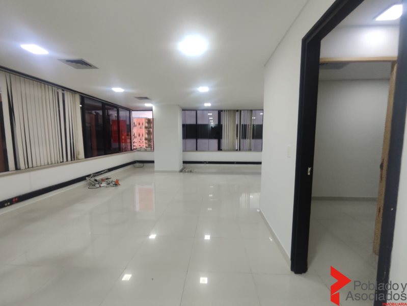 Oficina en Arriendo en Poblado