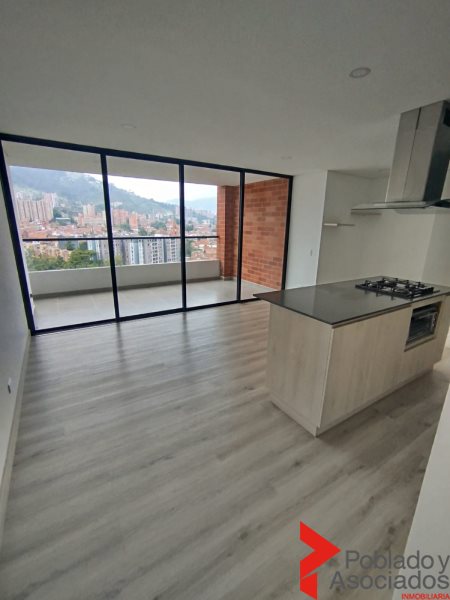 Apartamento en Arriendo en Loma De Las Brujas