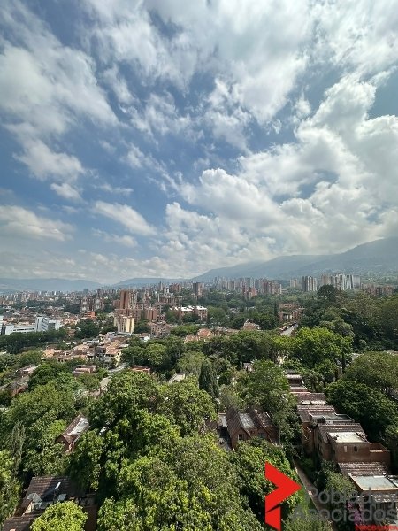 Apartamento en Arriendo en Loma De Las Brujas