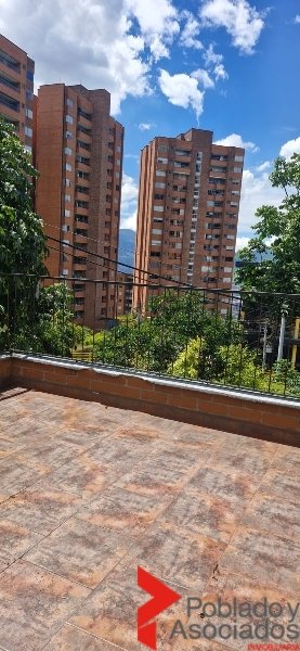 Apartamento en Venta en Loma Del Esmeraldal