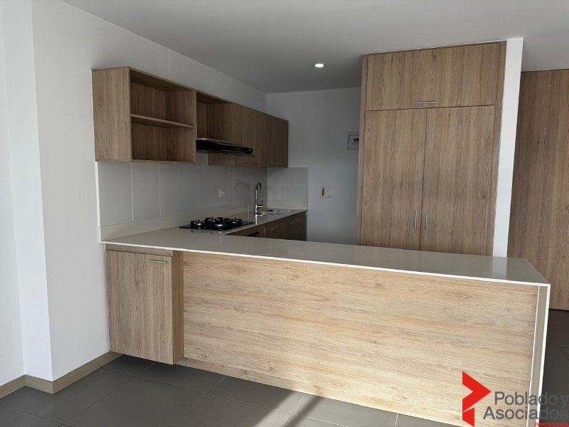 Apartamento en Arriendo en Loma De Las Brujas