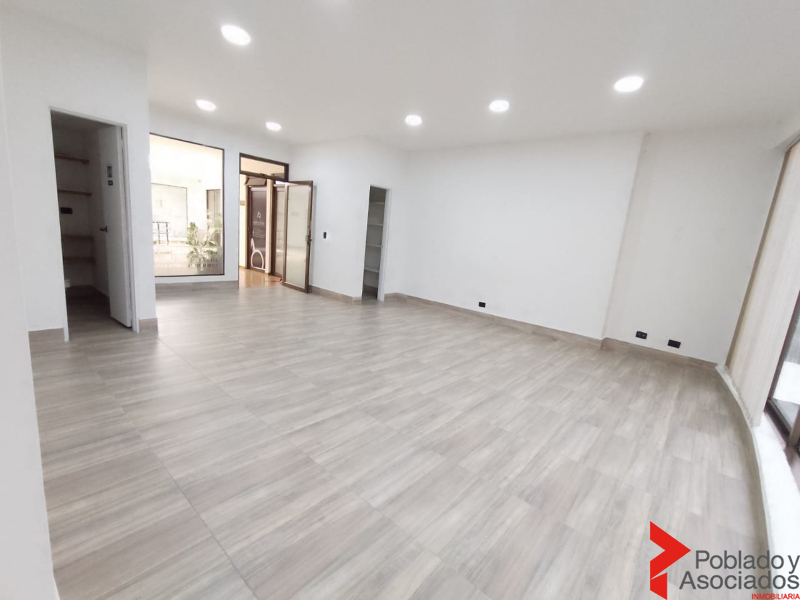 Oficina en Arriendo en Poblado
