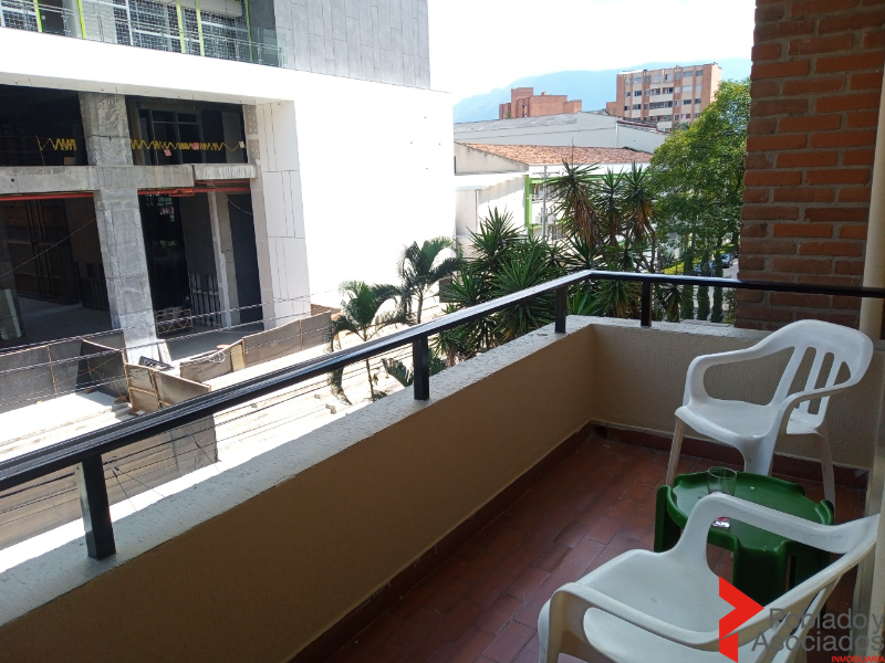 Apartamento en Venta en Laureles