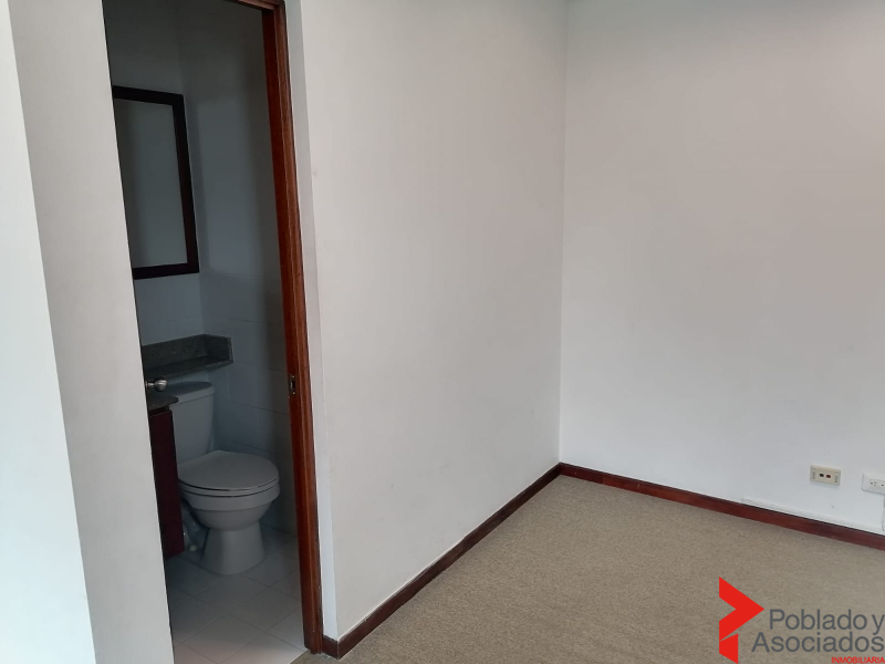 Oficina en Arriendo en Poblado