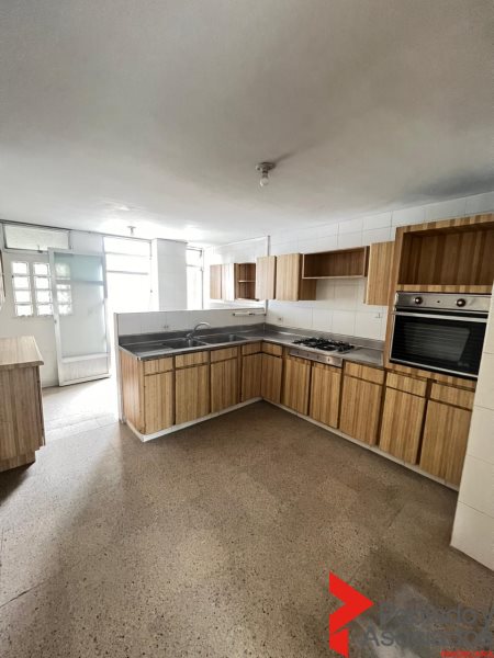Apartamento en Venta en Laureles