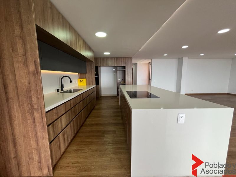 Apartamento en Arriendo en Poblado