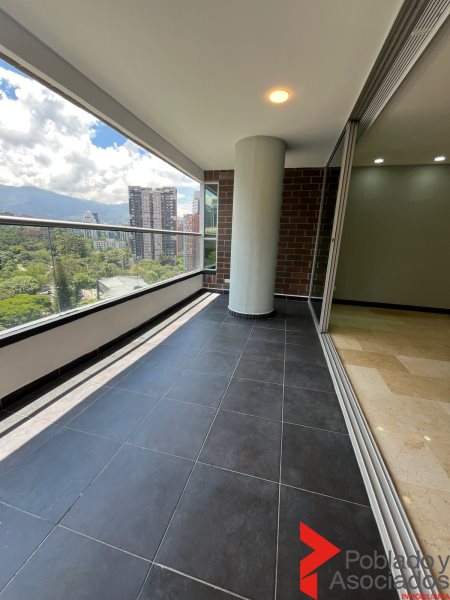 Apartamento en Arriendo en Poblado