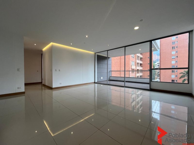 Apartamento en Arriendo en Poblado