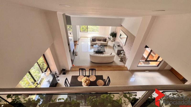 Apartamento en Arriendo en Poblado