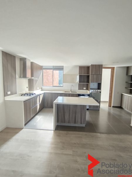 Apartamento en Arriendo en Loma De Las Brujas
