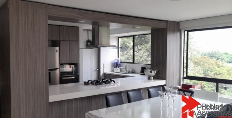 Apartamento en Ambos en Poblado