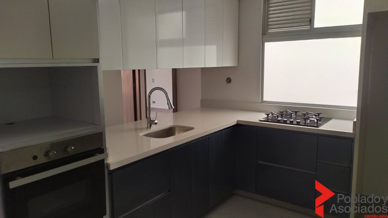 Apartamento en Venta en Laureles